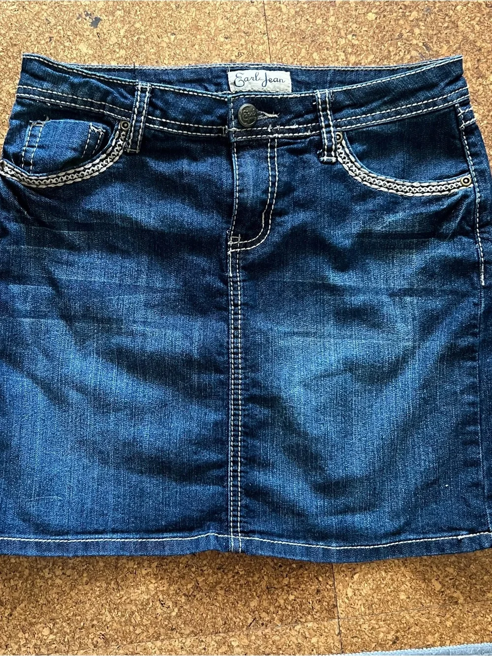 2000s Earl Jean Women’s Dark Blue Denim Mini Skirt - Size 4